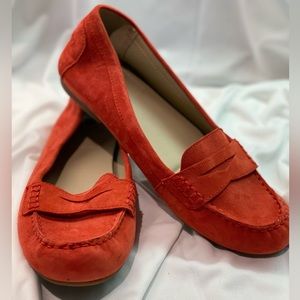 White Mountain Women’s Shoes. Red Suede Loafers. Rubber Sole.